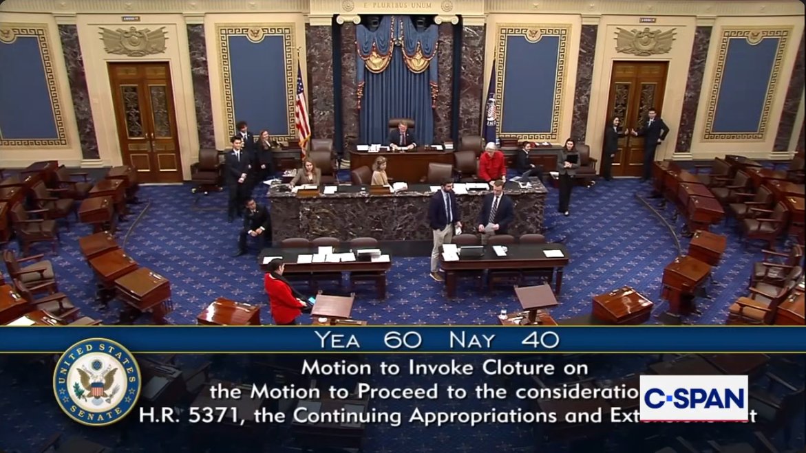 U.S. Senate Advances Bill to Reopen Government