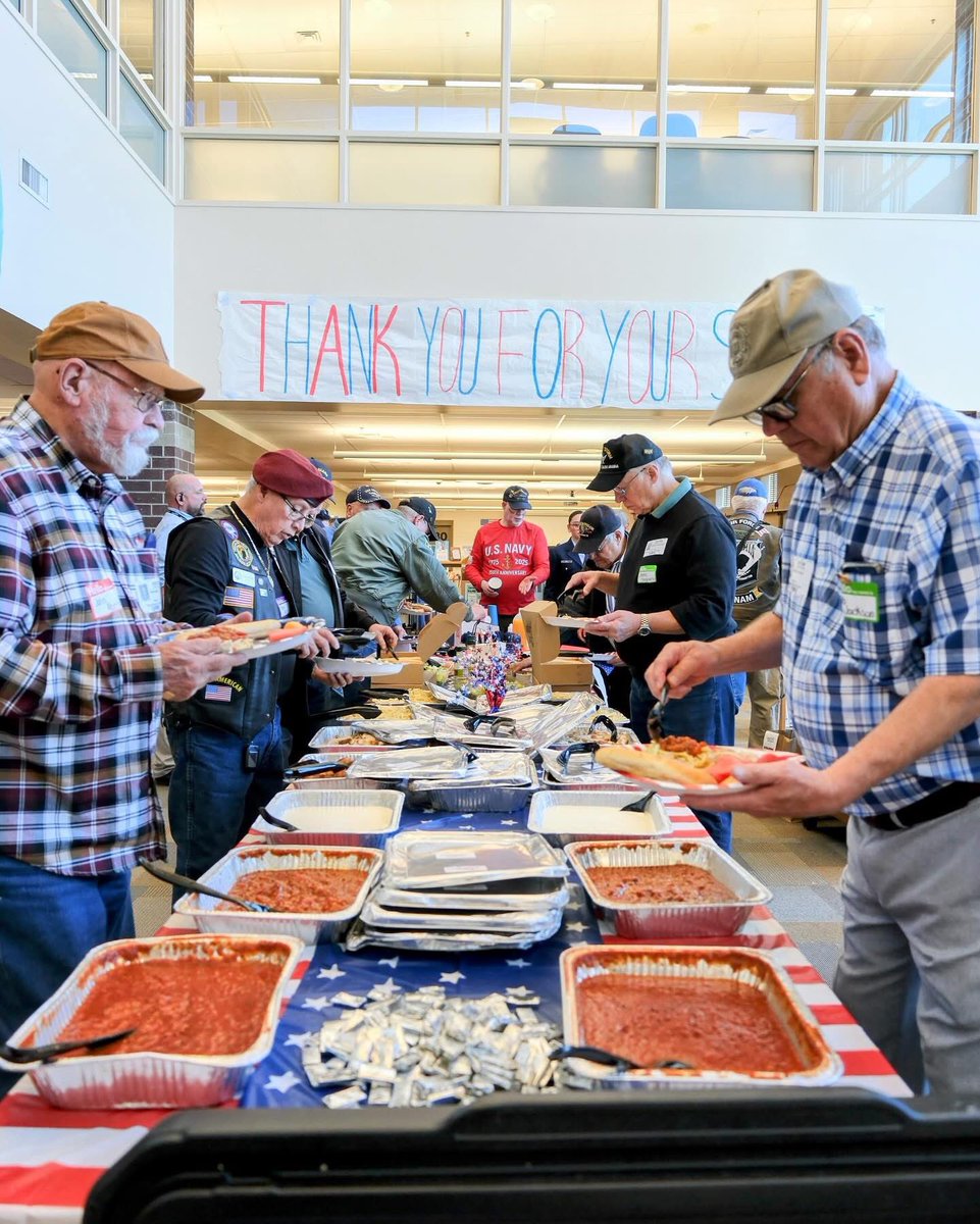 Mountain Range HS tweet media