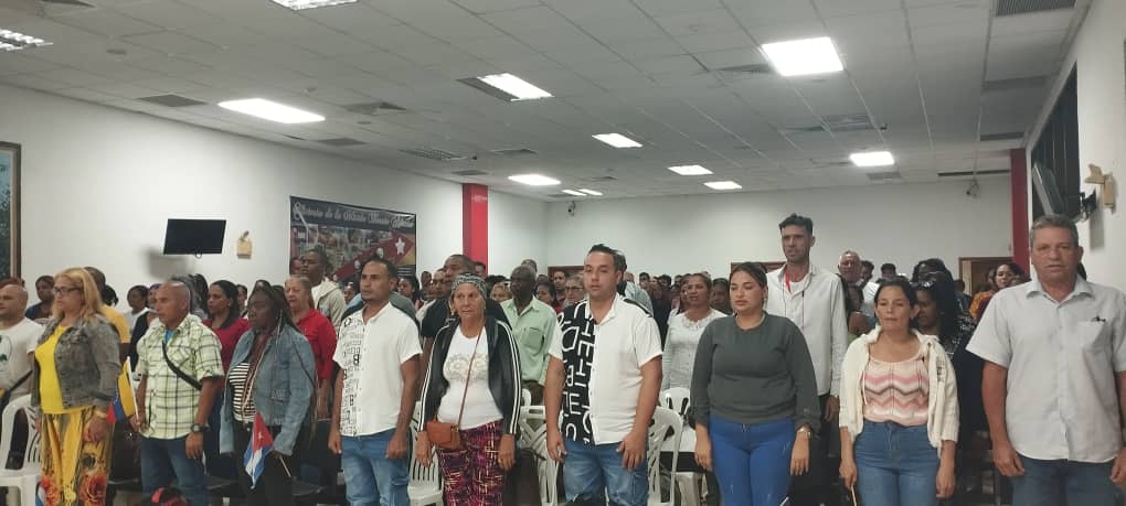 VictorGaute's tweet image. Nuestras fuerzas se multiplican, 87 nuevos colaboradores y más de 200 se reincorporan después de sus merecidas vacaciones.
#100AñosConFidel.
#CubaCooperaVen.