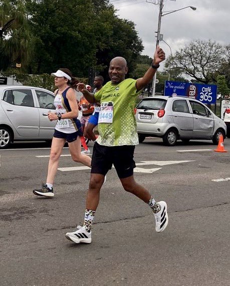 It’s #MedalMonday and another PB🎉🥳🎊🍾🥳🎊🎉🍾

Back in Nov ‘24, I ran 04:53 marathon in Soweto. This year, I did 04:05 at Jacaranda, a 16 min improvement from my MiWay PB

<a href="/justrunningac/">JustRunningAC_JRAC</a>
#aQuelleJacarandaCityChallenge
#MoveAndBeMoved
#PretoriaRunning
#SportsVendo
#Jacaranda