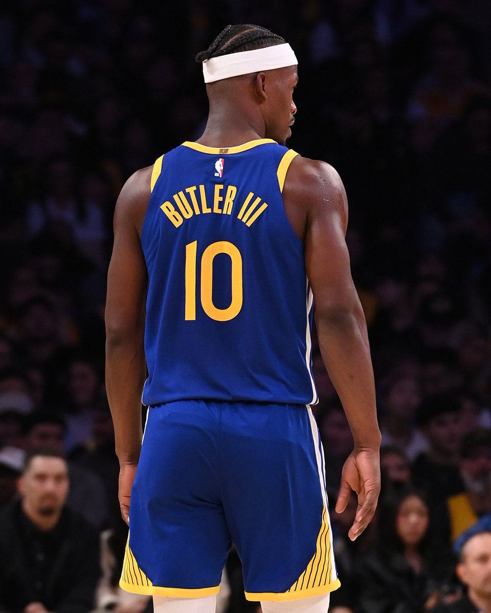 Jimmy Butler is the fastest player in Warriors history to record 500+ PTS, 200+ REB, &amp; 200+ AST. 👏