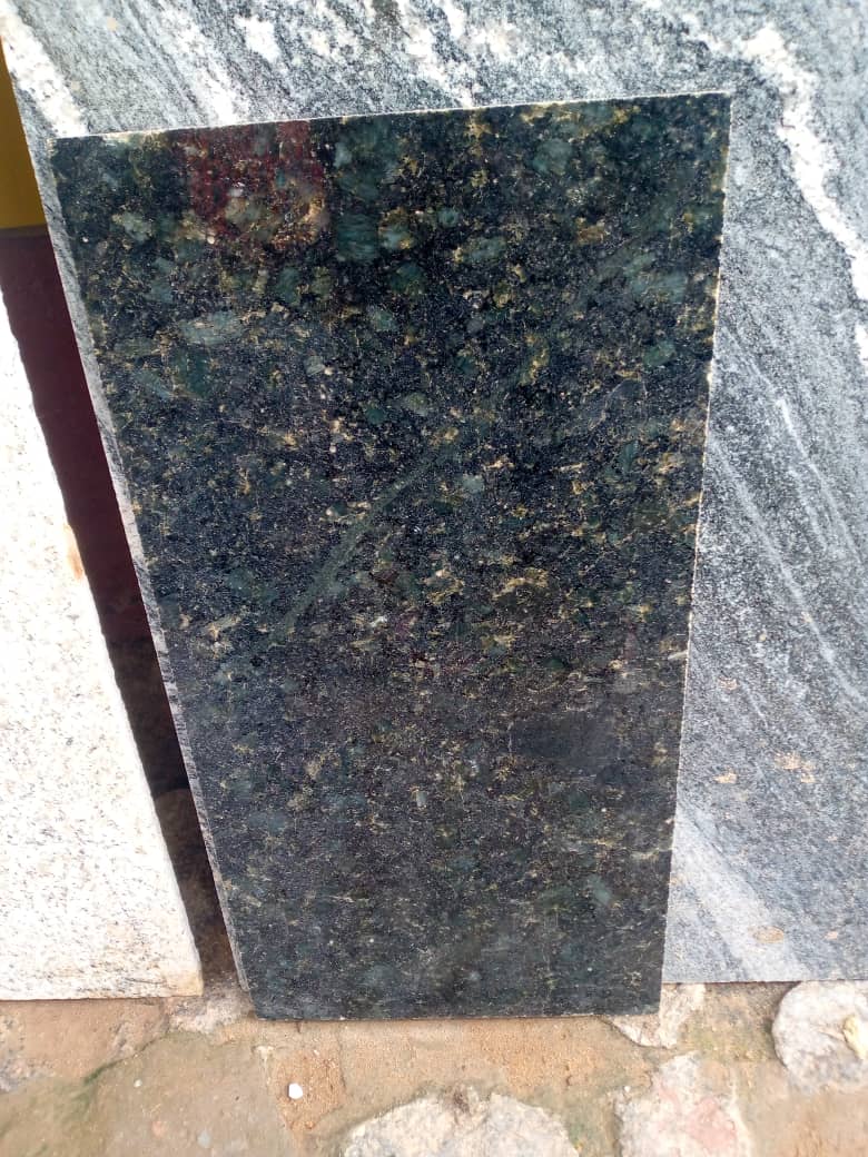 Emiteem's tweet image. Monday Money...

Come and buy what we are selling