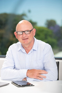 ijaonline's tweet image. Meet the @ijaonline Associate Editors, @robeik, Research Manager at @ear_science. His research interests include #epidemiology, #telehealth, and international #ear and #hearinghealth