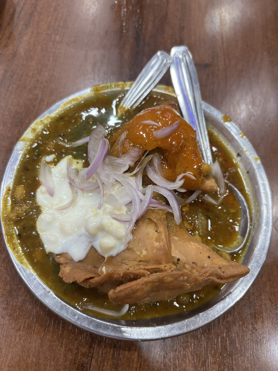 Any samosa fan here ?😋