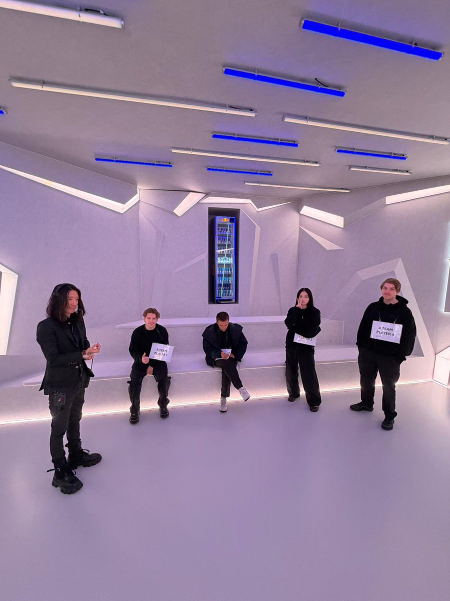 madeline tweet media