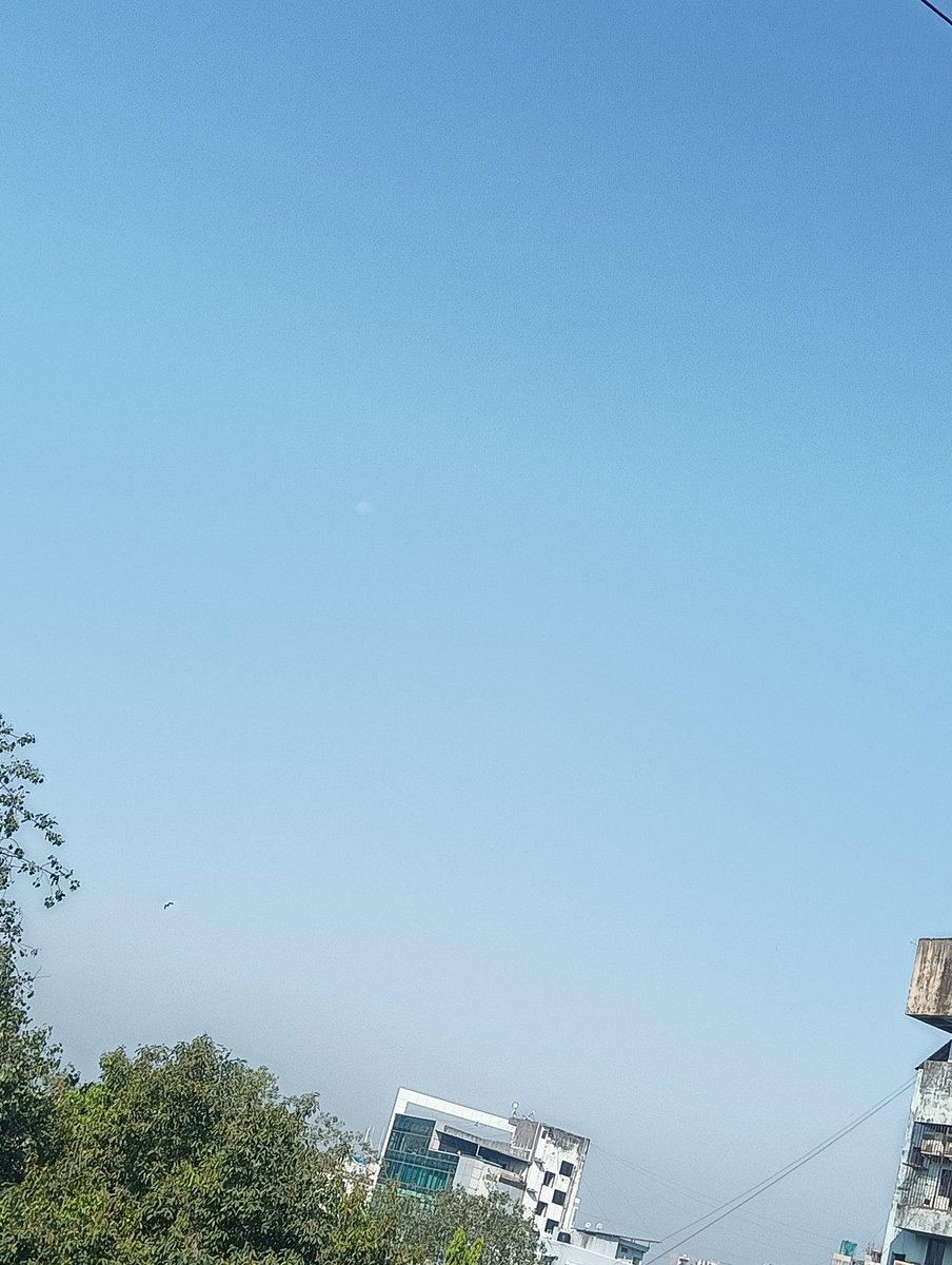 Moon at 10 am in Mumbai. #Mumbai #MumbaiMoments