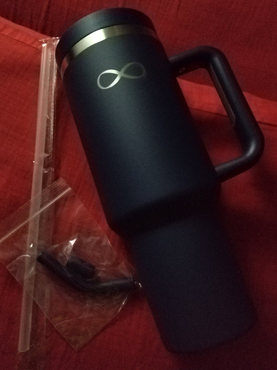 kasarihayan's tweet photo. I got mine! Thanks @infinity_spa_ph for this amazing tumbler. Need some visits for relaxation and choco fun before the supply lasts to complete a few more points for the second tumbler. 💜💜💜 https://t.co/V0Ea6FdMJ8