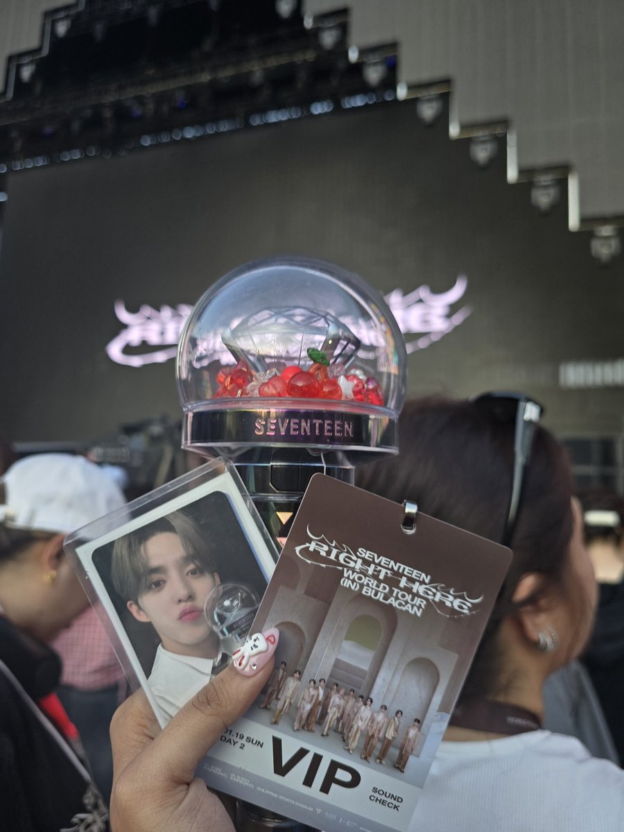 chxrryshai's tweet photo. Manifesting ticketing dust to everyone ✨️💫 
#2025MAMAVOTE #SEVENTEEN https://t.co/jcajiRrEzl