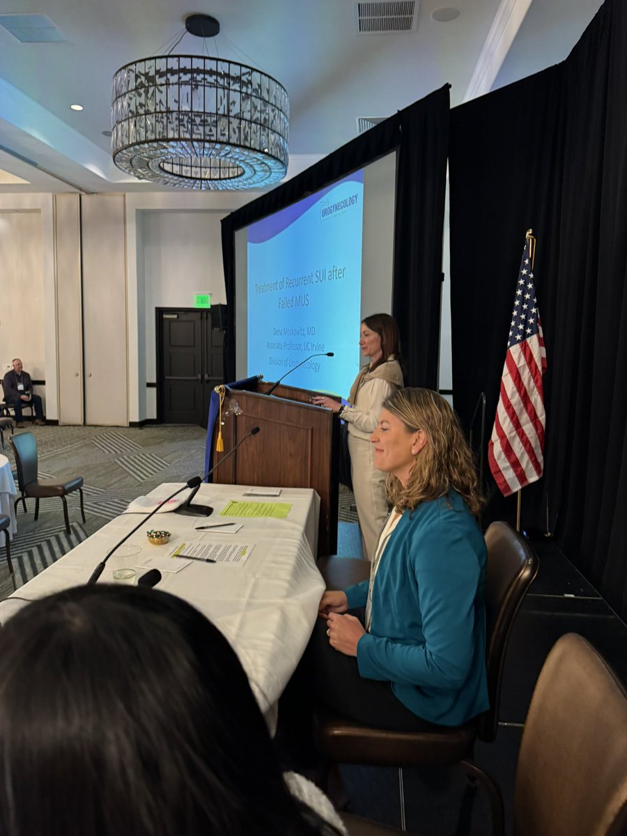 DrSCohen's tweet image. Dynamic discussions during #PelvicFloor #Reconstructive #Urology #WSAUA25 @auawest Program; planned by @CTwissMD, moderated w @Dr_UnaLee. Highlight incl debate on management of Recurrent #SUI After Sling w @ClaireBurtonMD @CityofHopeSurg #Urology &amp;amp; @demoskowitz @URPSUCI @sufuorg