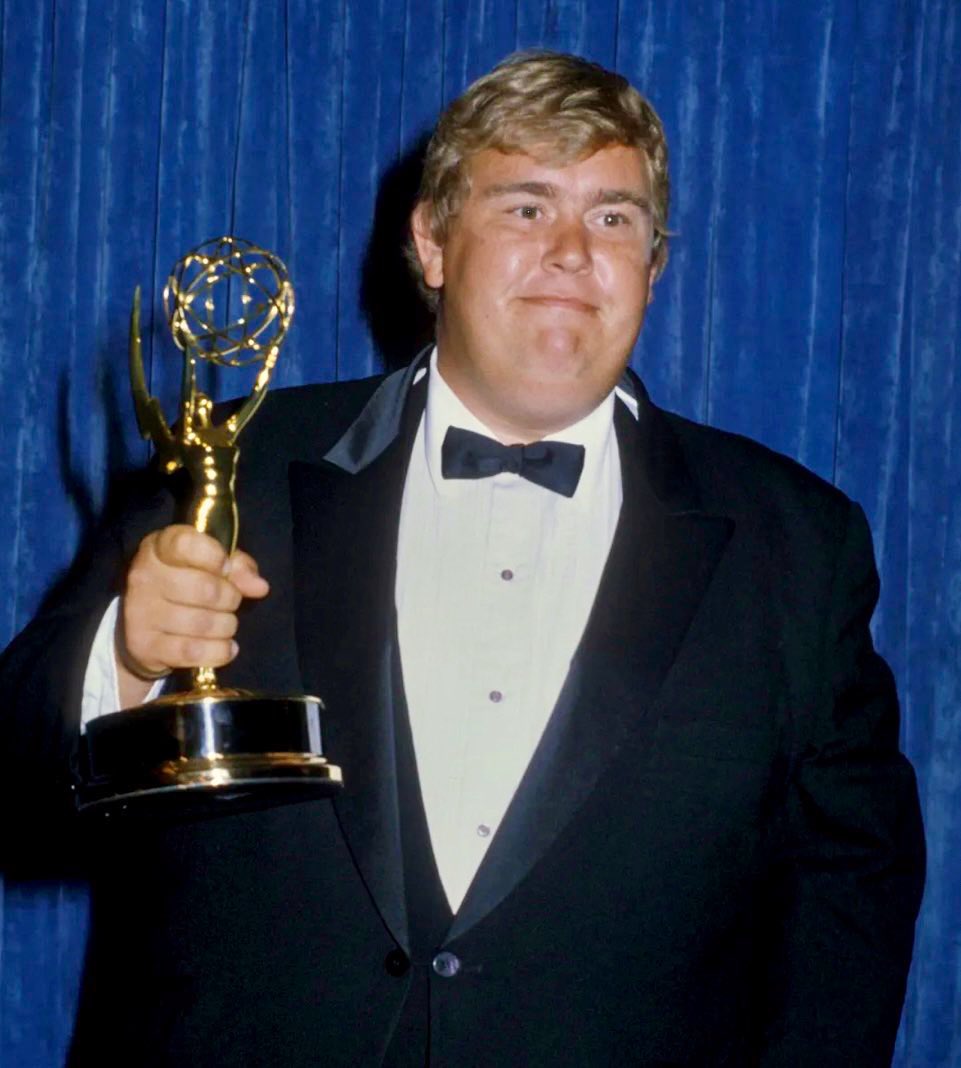 If Planes, Trains, And Automobiles came out in 2025 - John Candy would have won an Academy Award for Best Actor.

#ChicagoHistory ☑️
