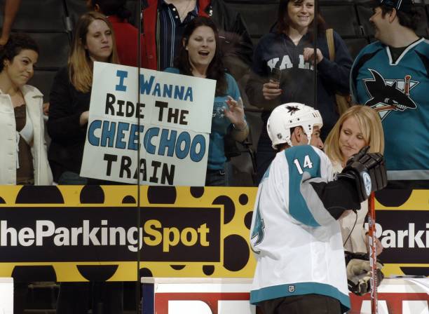 Nov. 9, 2006:

Against the Kings at Staples Center, forward Jonathan Cheechoo scored two goals to become the sixth player in franchise history to score 100 goals as a member of the #SJSharks.

📸 Getty Images
🚨 SJ 7, LA 3 🚨