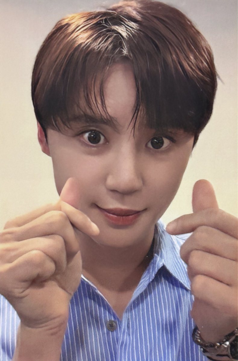 sucre_XIA's tweet image. 청두 팬미팅 포카🩷사진제공 @ si_xia_de 후추ෆ