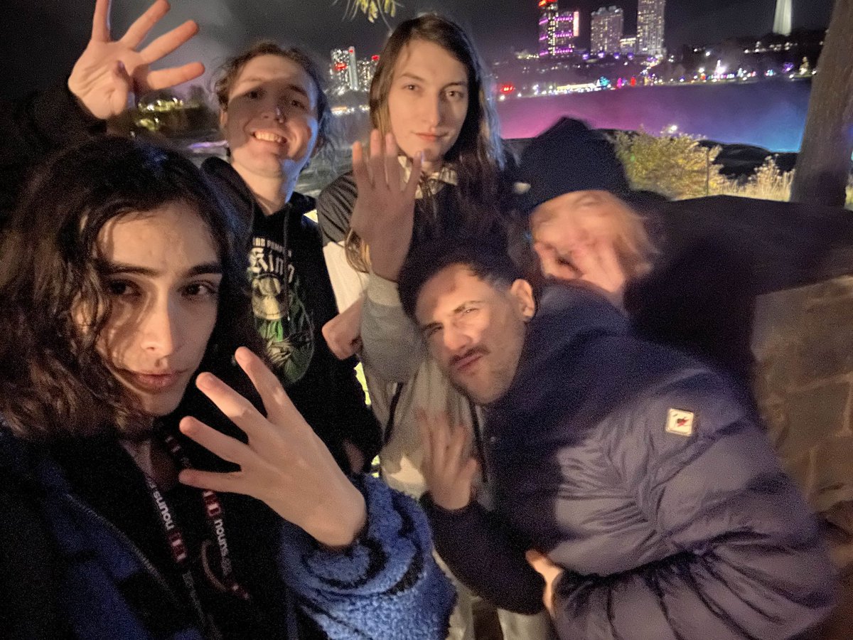 SDJ_SSBM's tweet image. Got 1st in singles and 1st in dubs at fast fall$ (shoutout mof)
lowkey probs my best tourney win ever