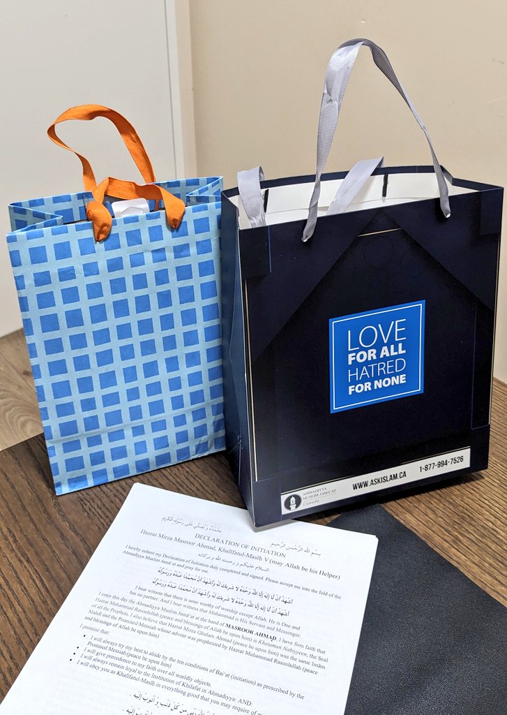 By the Grace of Allah, a family of four accepted the Promised Messiah AS and entered the fold of Islam-Ahmadiyya today 🇨🇦

They were Hindu before and are now very excited to join a loving and active Muslim community in Canada.

May Allah continue to increase their faith, Ameen 🙏