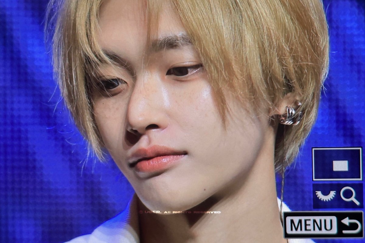 키키 tweet media