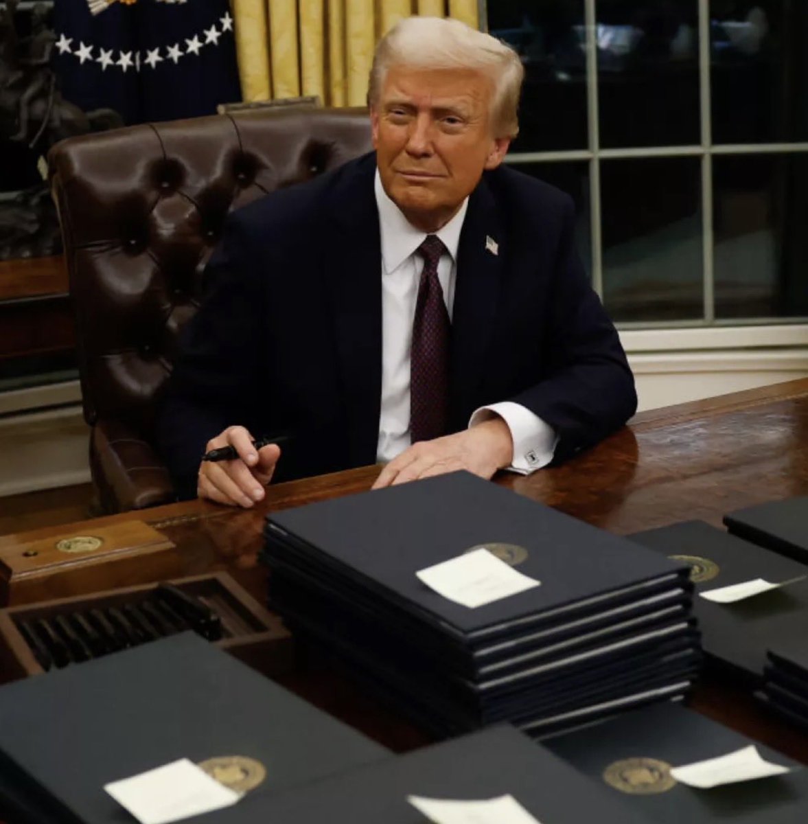 BREAKING 🚨 Donald Trump officially Pardons a ton of republicans wrongfully gone after by liberals 

- Rudy Giuliani
- Harrison Floyd
- John Eastman
- Sidney Powell
- Mark Meadows

Democrats stole the 2020 Election

KEEP IT GOING