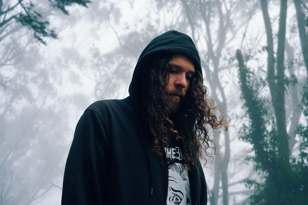 Now Playing: "Dancing Until We're Dying" by LOCAL @_Sespool

This tune dropped last month and we've been really digging it

Sean, formerly of Rin Tin Tiger &amp; brother of breh <a href="/_fieldmedic/">field medic</a>, dropped it alongside another track~

#NP on <a href="/live105fm/">LIVE 105</a>’s SOUNDCHECK with DJ <a href="/AaronAxelsen/">aaron axelsen 🪩</a>