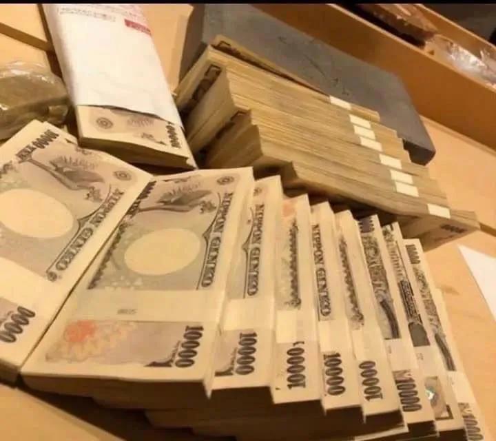 Harsha31590727's tweet image. 🎁 今すぐ参加しよう！
💰 フォロー＆いいねで30万円！
🔑 リプライ「33」でOK！
🚀 フォロー＆いいねして、「22」で30万円プレゼント！