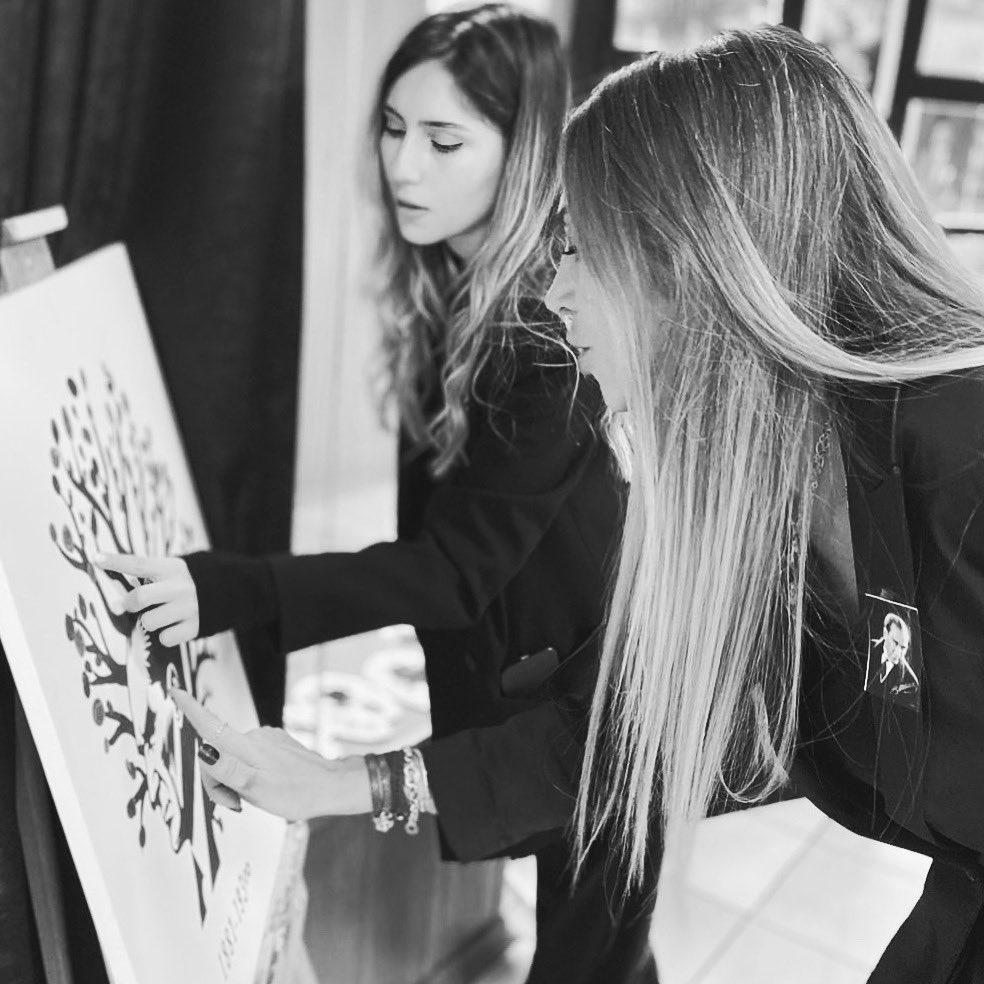 Daima sevgi, saygı ve özlemle…
#10Kasım  🖤