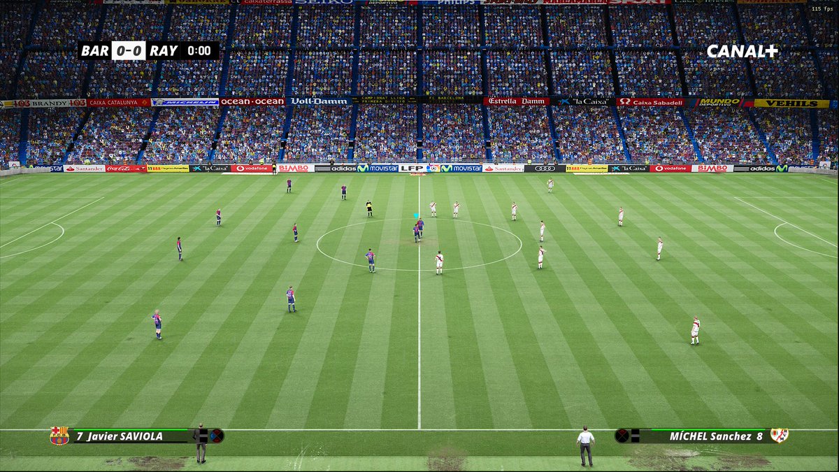 DavidCo89272207's tweet image. Nuevo Camp Nou exclusivo para #PES2001 recreado por Luis Angel Estrada lo mas exacto a la temporada 2001-02