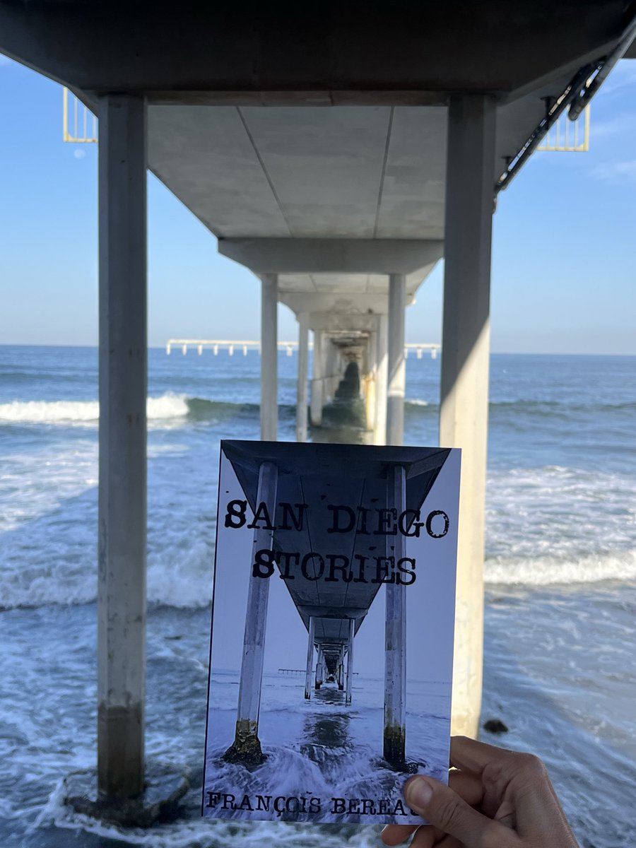 FBereaud's tweet image. San Diego weekend:

Hung out with kids from Congolese refugee families.
Went to a trans author event.
Played low level hockey with teammates from both sides of the border.
Heard equal parts English &amp;amp; Spanish at #SDFC game.

No xenophobes, no TERFs, no fascists.

Love my city.