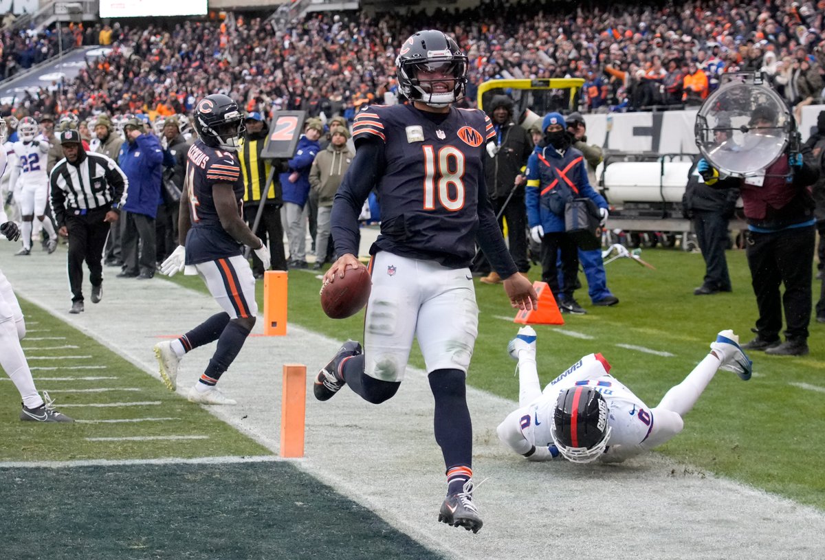 Another come from behind victory for the Bears will be broken down with Bears Overnight Talk with <a href="/GabeRamirez/">Gabe Ramirez</a> at the top of the hour, here on 670 The Score

Tune in: 670thescore.com/listen