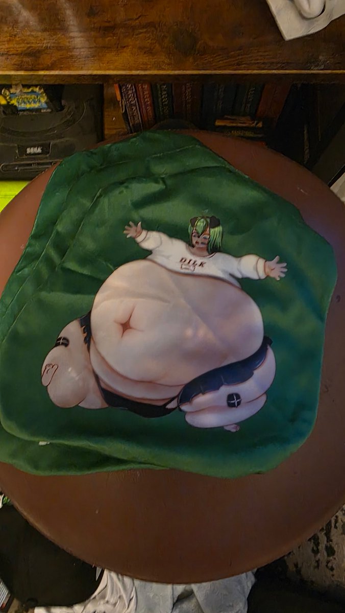 My mod had these pillow cases made and sent me 5 of them.....