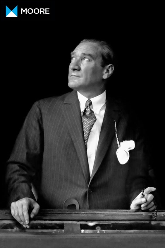 MooreTurkey's tweet image. Tüm Dünyanın Saygısını Kazanmış, Yaşadığı Yüzyılın Büyük Dehası, Yol Göstericimiz Büyük Önder Mustafa 
Kemal Atatürk’ ü Edebiyete İntikalinin 87. Yıl Dönümünde Saygı, Sevgi, Özlem ve Rahmetle Anıyoruz..🖤
Hergün, S10suza Kadar.. ∞ #10kasım #10kasımuluönderianıyoruz