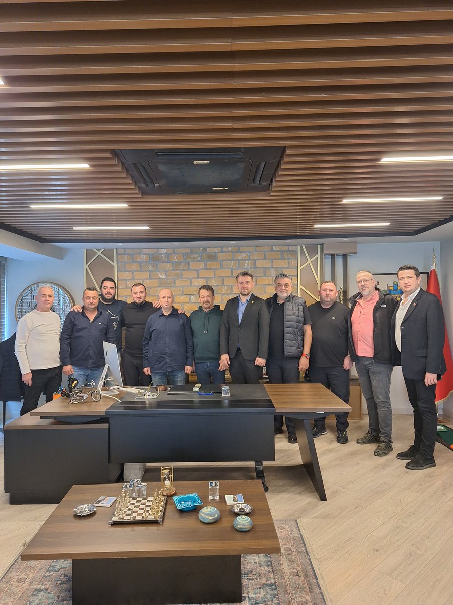 Derneğimizi ziyarete gelen FENERBAHÇE Dernekler Müdürü Sayın Cem Yetiş'e çok teşekkür ederiz. 

<a href="/Fenerbahce/">Fenerbahçe SK</a> 
#Fenerbahce #cemyetiş #tekirdağ59fenerbahçelilerderneği