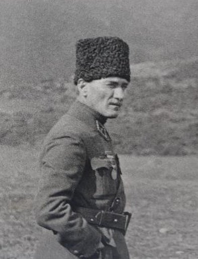 Rahmet ve minnetle...