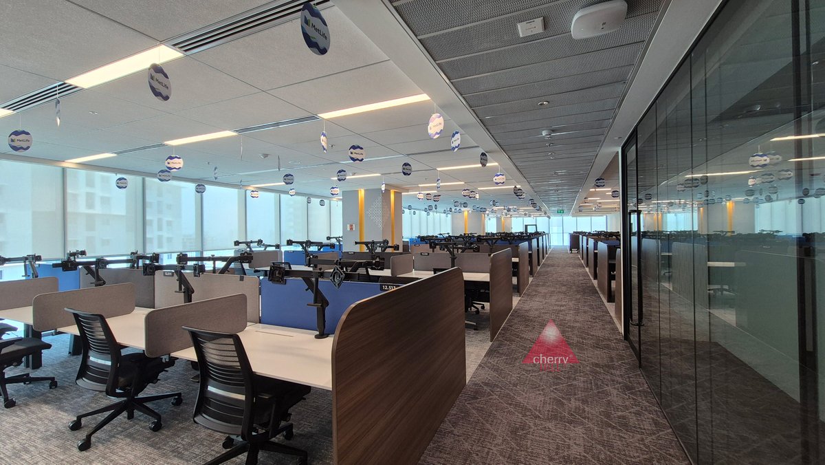 CherryHillDelhi's tweet image. Delivering exclusivity with a splash of color! This Hyderabad office for a leading Life Insurance company reflects a cool, modern, and collaborative work culture. 
#CherryHillInteriors #CorporateOfficeDesign #InspiringOfficeSpace