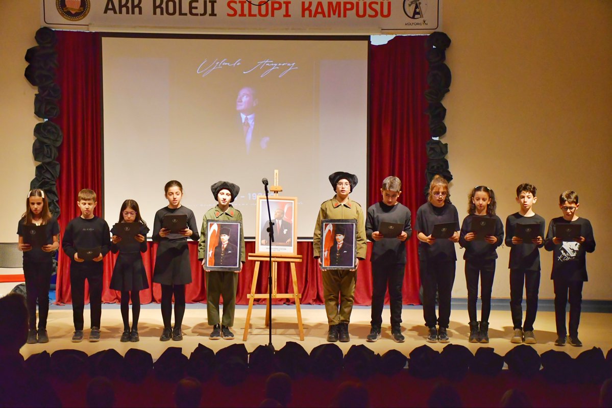 Cumhuriyetimizin Kurucusu, Büyük Önder Gazi Mustafa Kemal Atatürk’ün vefatının 87. yılı dolayısıyla hazırlanan “10 Kasım Atatürk’ü Anma Programı”, Kaymakamımız Sayın Çağlar PARTAL ve İlçe Protokolünün katılımıyla gerçekleştirildi.

instagram.com/p/DQ33rEfjFsN/…