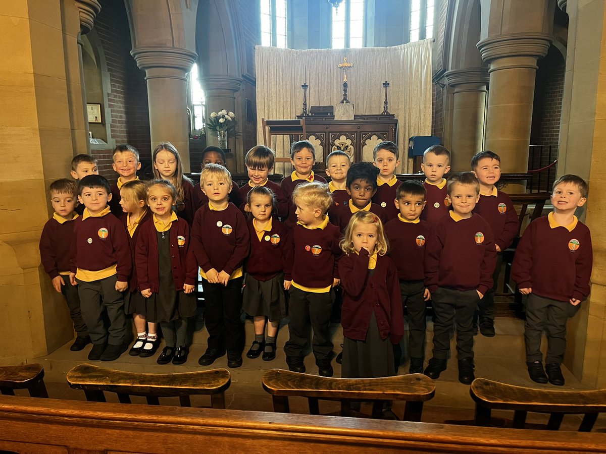 OldEarthRec's tweet photo. Class 2 visit to All Saints Church https://t.co/cBaAZCkLer