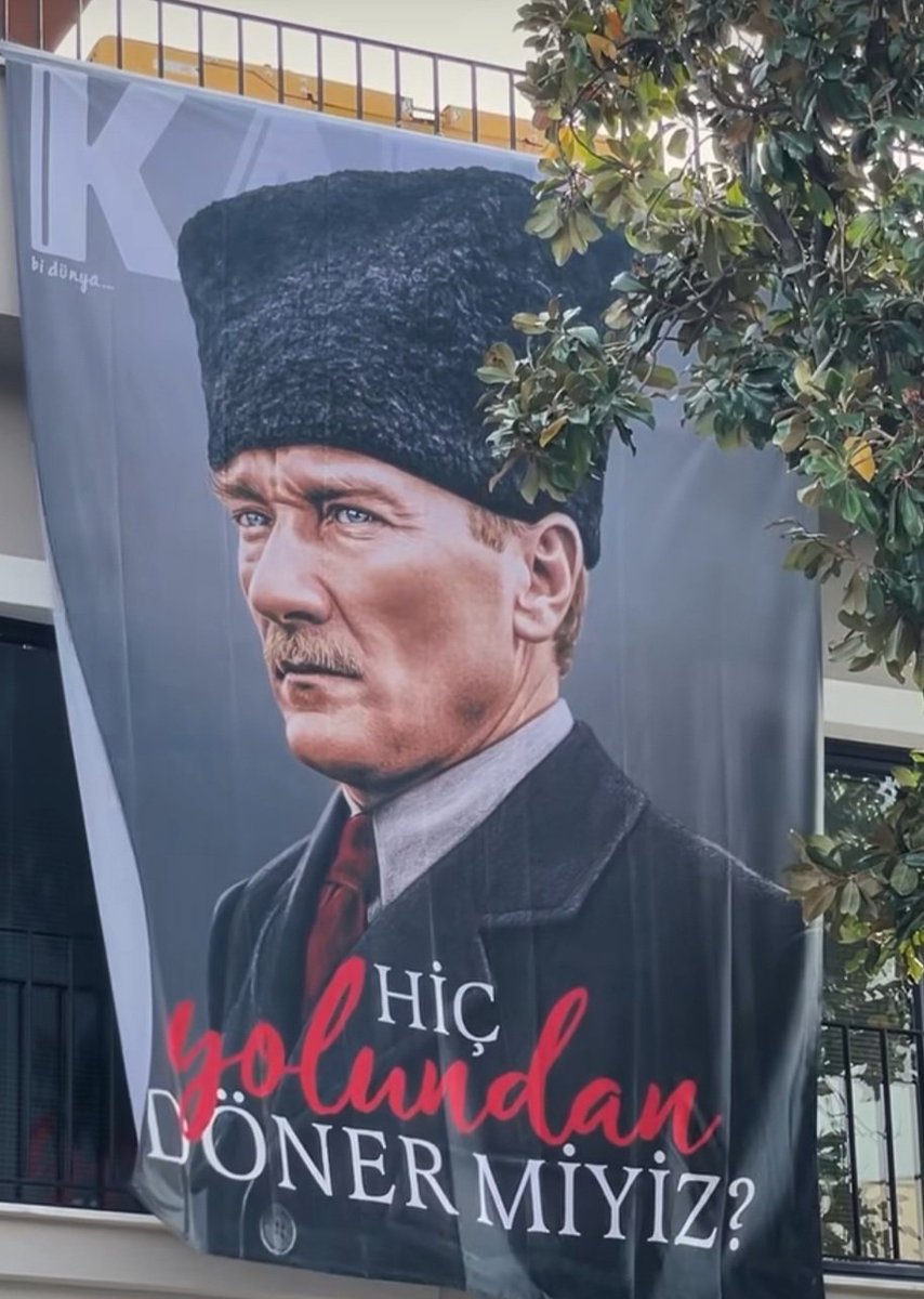 Açtığın Yolda, Gösterdiğin Hedefe..
#10Kasim