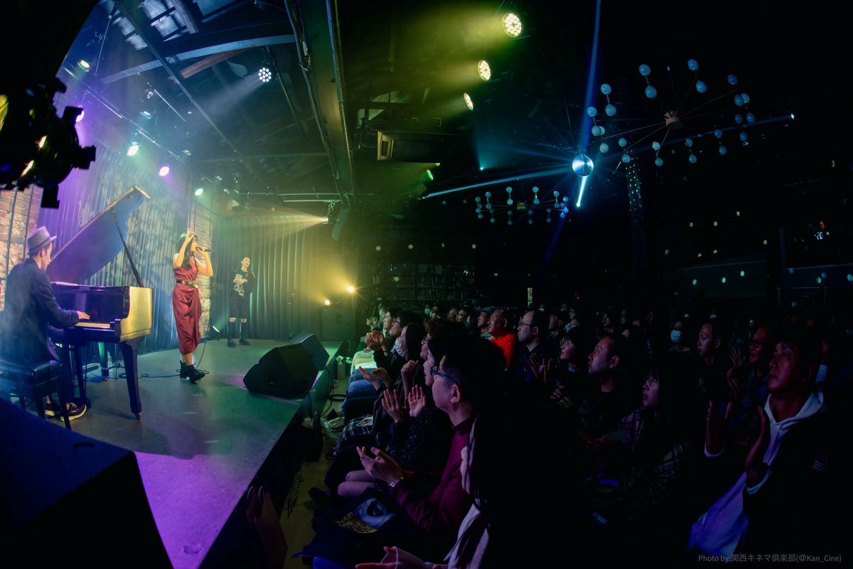 LINO_LEIA's tweet photo. #LLBB 昨日のライブイベントの美しいお写真が届きました…✨
少しずつお届けしていくね♡
みんな一緒に撮ってくれてありがとう!
Photos by 関西キネマ倶楽部(@Kan_Cine) https://t.co/QE4Qchhs50