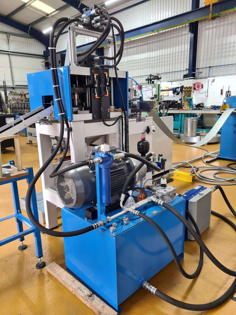 BoxerDesign tweet media