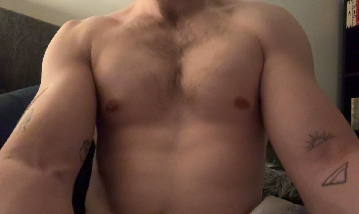 josh 📉 tweet media