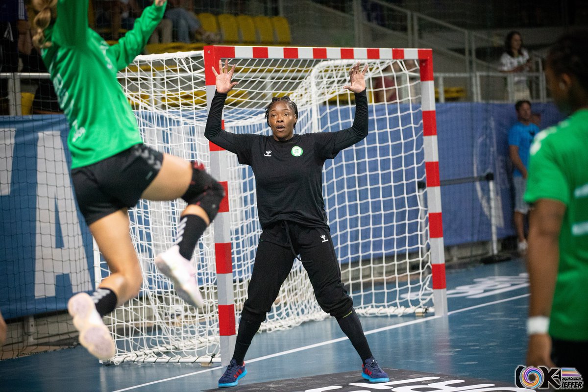 HandDayfr's tweet photo. #Prolongation de la gardienne tricolore Hatadou SAKO (en photo) qui portera les couleurs de Györ (Hongrie) jusqu'en 2029 🥅✅
#handball #gyor #hungary #mercato
@HandIntervalle @AreneFR https://t.co/9Dz87Hun16