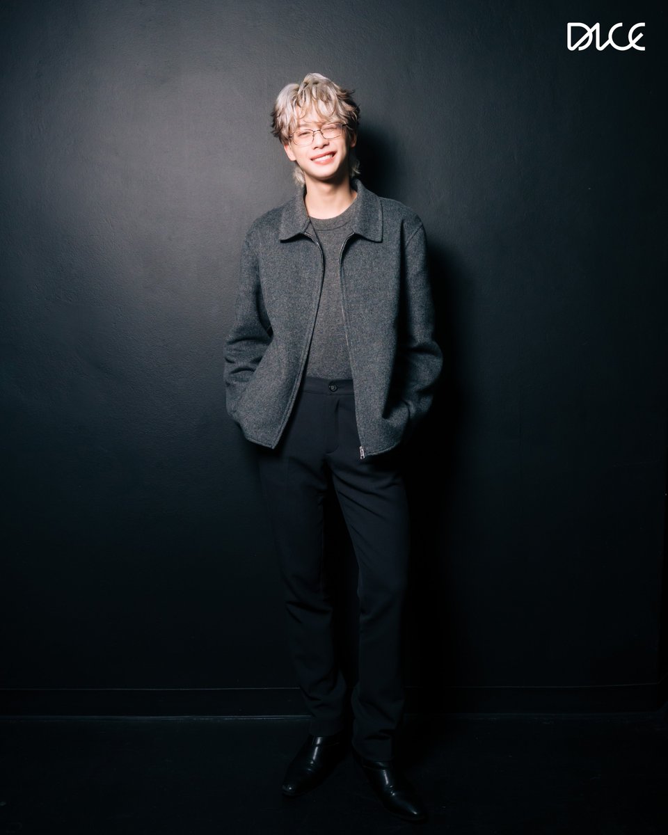 [ DICE PHOTOSET ]
DICE POSSIBILITIES THE FIRST ALBUM FANSIGN 🎲

#OTTOsippavitch
#DICE_POSSIBILITIES_FANSIGN
#DICE_THEFIRSTALBUM
#DICE_SONRAY