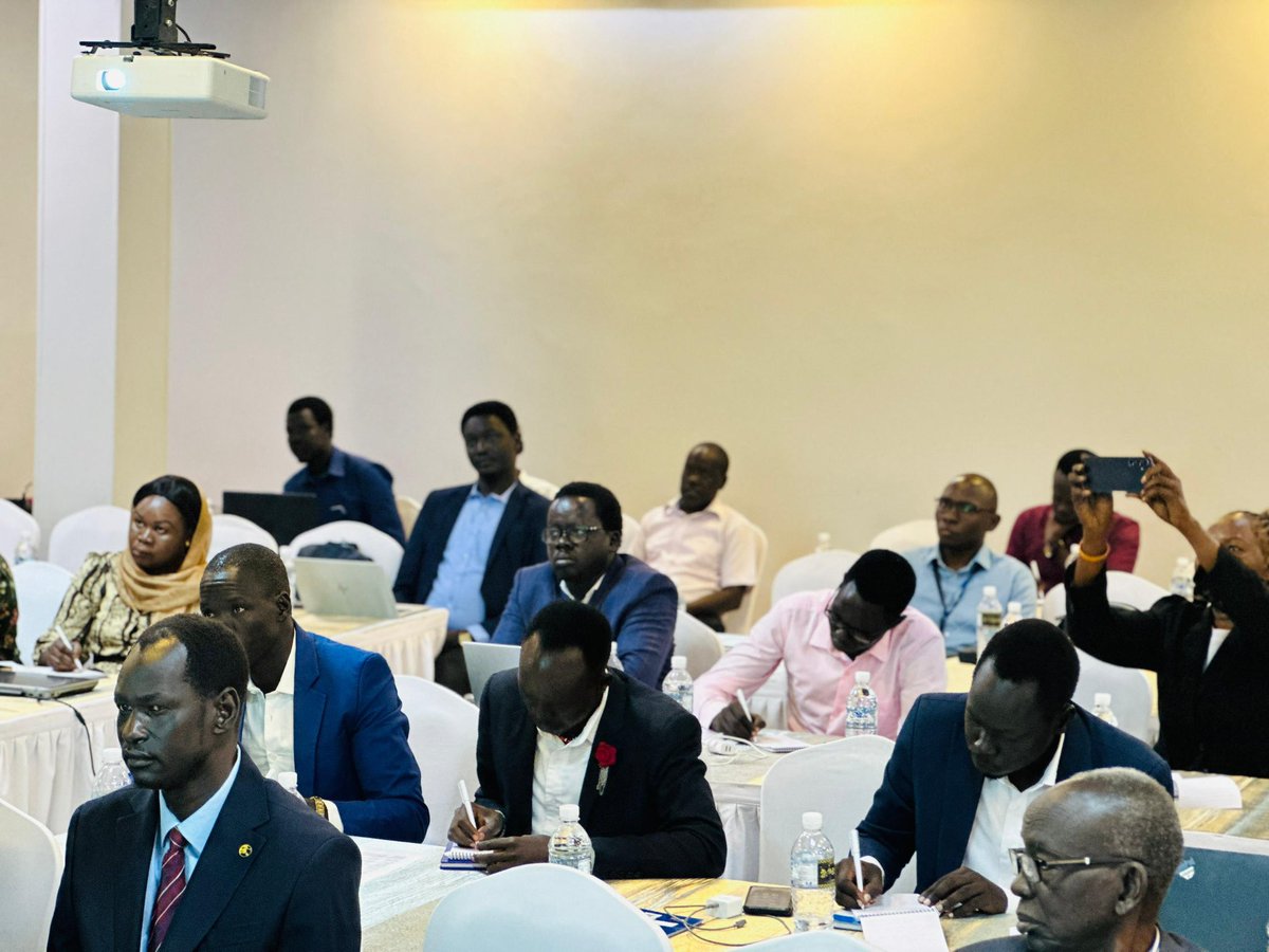 NBS_Statistics's tweet image. NBS, UNECA &amp;amp; EAC kick off the 2nd NSDS II National Workshop in Juba (Nov 10–14, 2025) to renew South Sudan’s roadmap for developing quality statistics for national &amp;amp; regional priorities. 📈 #NSDS #DataForDevelopment