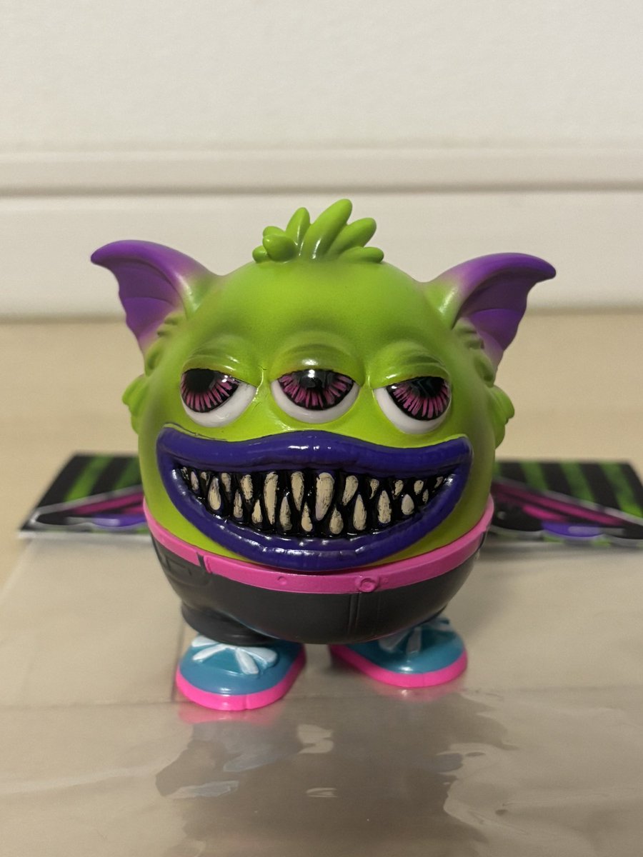sofubi_11's tweet photo. GIGIGU到着しました😆
初GIGIGU大切にします😁

@PEEKaBOO_TOY 
@art_osu16384 https://t.co/qjqs0YldIN