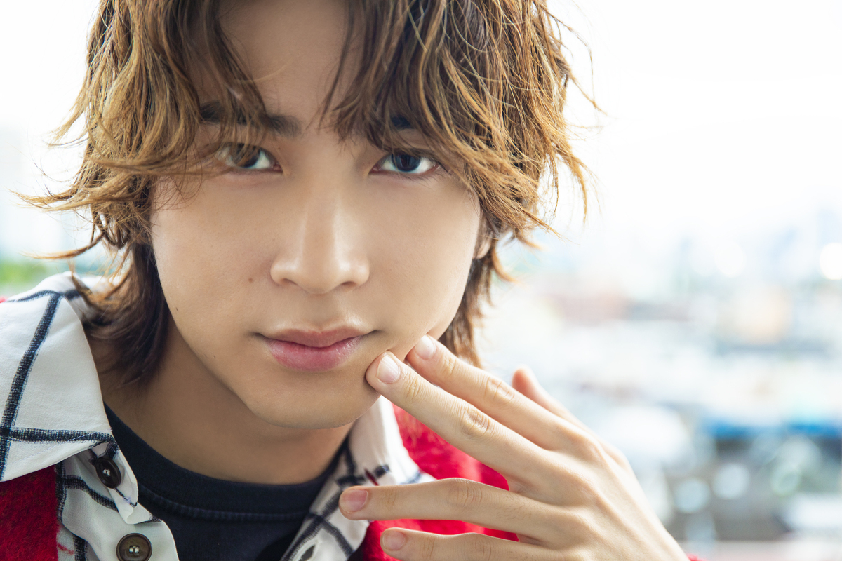 HOMINIS_edit's tweet image. ／
#庄司浩平
インタビュー💬✨
＼

写真集『だから、ぼくは』を発売した庄司浩平📚

文学×写真集を叶えた彼が日頃から持ち続けている独特な着眼点とは❓

今すぐ記事を読む👀
👉hominis.media/category/actor…

#写真集だからぼくは
#ホミニス
@shoji_kohei