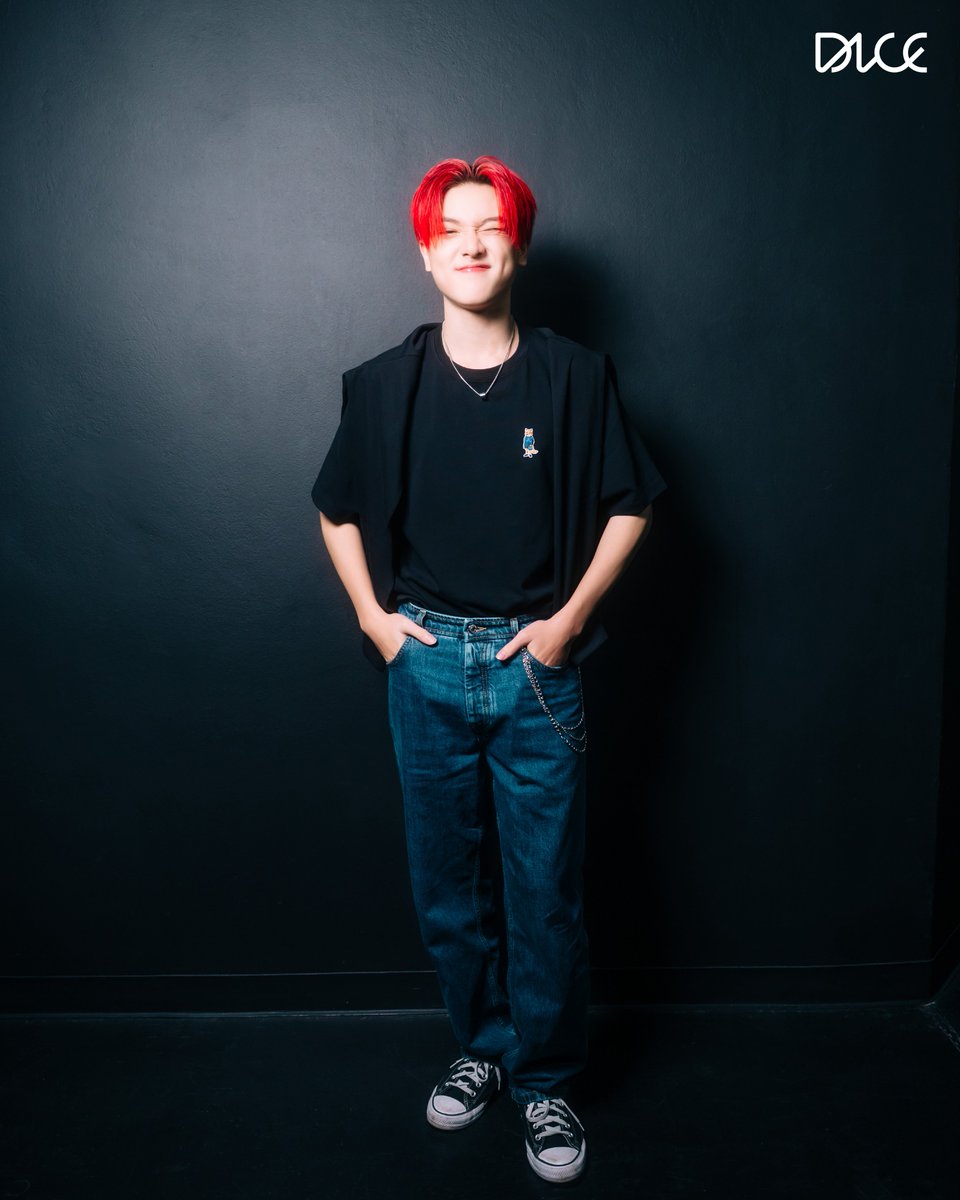 [ DICE PHOTOSET ]
DICE POSSIBILITIES THE FIRST ALBUM FANSIGN 🎲

#CHEESEchayapol
#DICE_POSSIBILITIES_FANSIGN
#DICE_THEFIRSTALBUM
#DICE_SONRAY