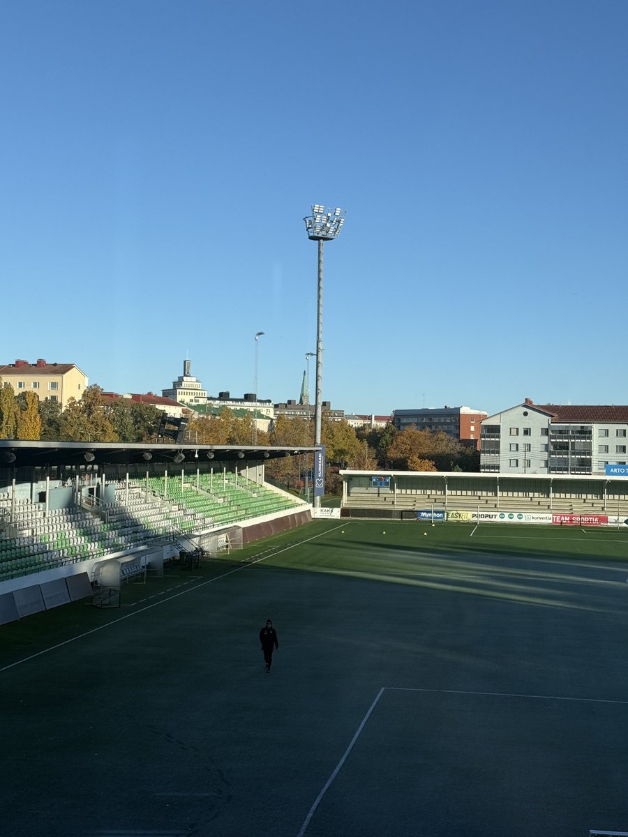 ⚠️緊急ライブ🚨日本時間21:00から、今シーズンの振り返りとKTPユニ販売についてホームスタジアムからIGライブします！ライブ中なんでも質問に答えるので是非参加してください！

instagram.com/atom_tanaka_of…

#フィンランド