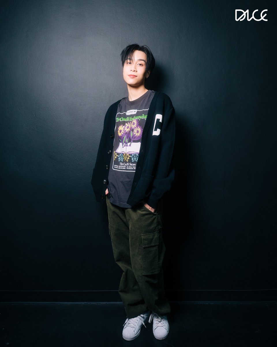 [ DICE PHOTOSET ]
DICE POSSIBILITIES THE FIRST ALBUM FANSIGN 🎲

#JISANGakira
#DICE_POSSIBILITIES_FANSIGN
#DICE_THEFIRSTALBUM
#DICE_SONRAY