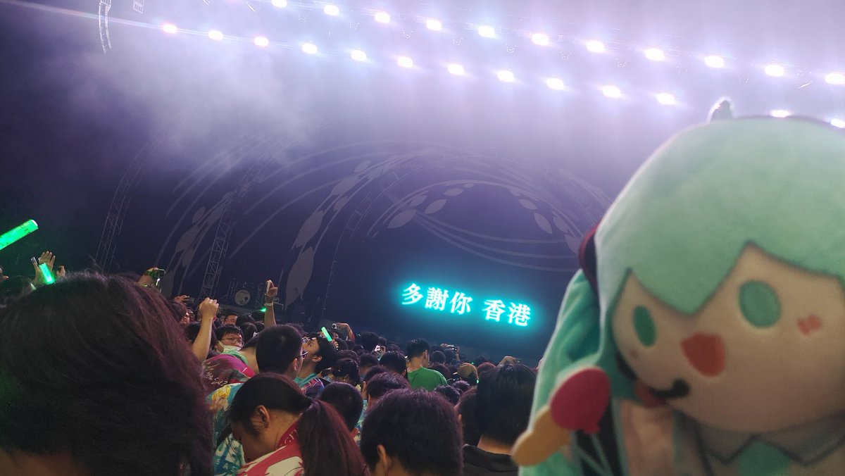 我家是个大鱼缸_Slicky tweet media