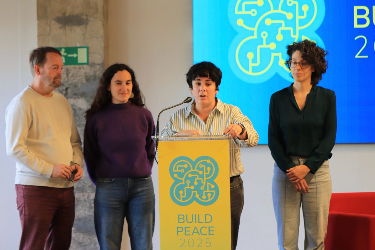 Aquest matí hem presentat en roda de premsa la conferència #BuildPeace2025 a <a href="/la_ciba/">La CIBA</a> 

L'esdeveniment reunirà 300 persones d'arreu del món a Santa Coloma de Gramenet durant tres dies i vol fer d'aquesta ciutat la capital internacional de foment de la pau #SCCoopera