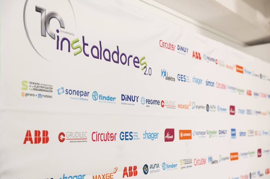 10 AÑOS APORTANDO VALOR AL SECTOR INSTALACIONES

El pasado 16 de octubre, desde EIG tuvimos el placer de acompañar a <a href="/instaladores20/">Instaladores 2.0</a> en la celebración de su 10º Aniversario. Felicidades por estos 10 años de profesionalidad, rigor e innovación en la comunicación del sector.