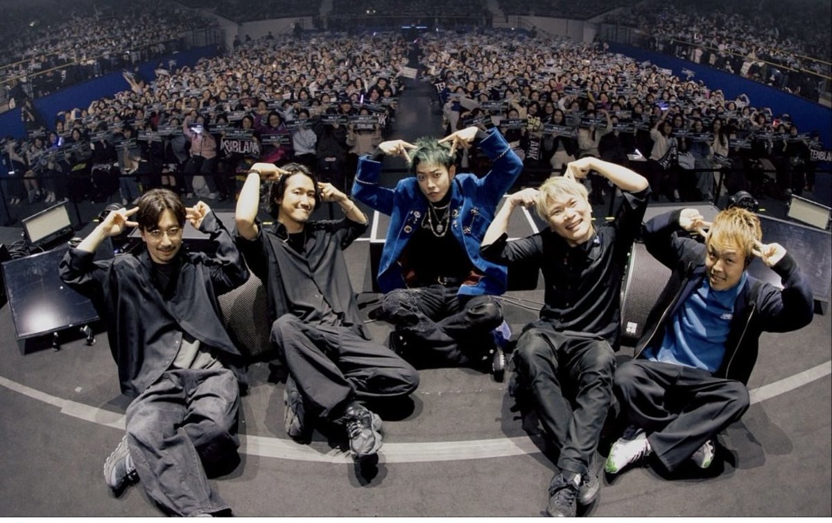 kei321Takeru's tweet image. 健くん 沢山写真ありがとう💖

この最後の記念写真📸に
ちゃんと写ってるよー😍

めっちゃ記念だ🤭

 #佐藤健Instagram
 #佐藤健
 #佐藤健アジアツアー𝙸𝙽ソウル