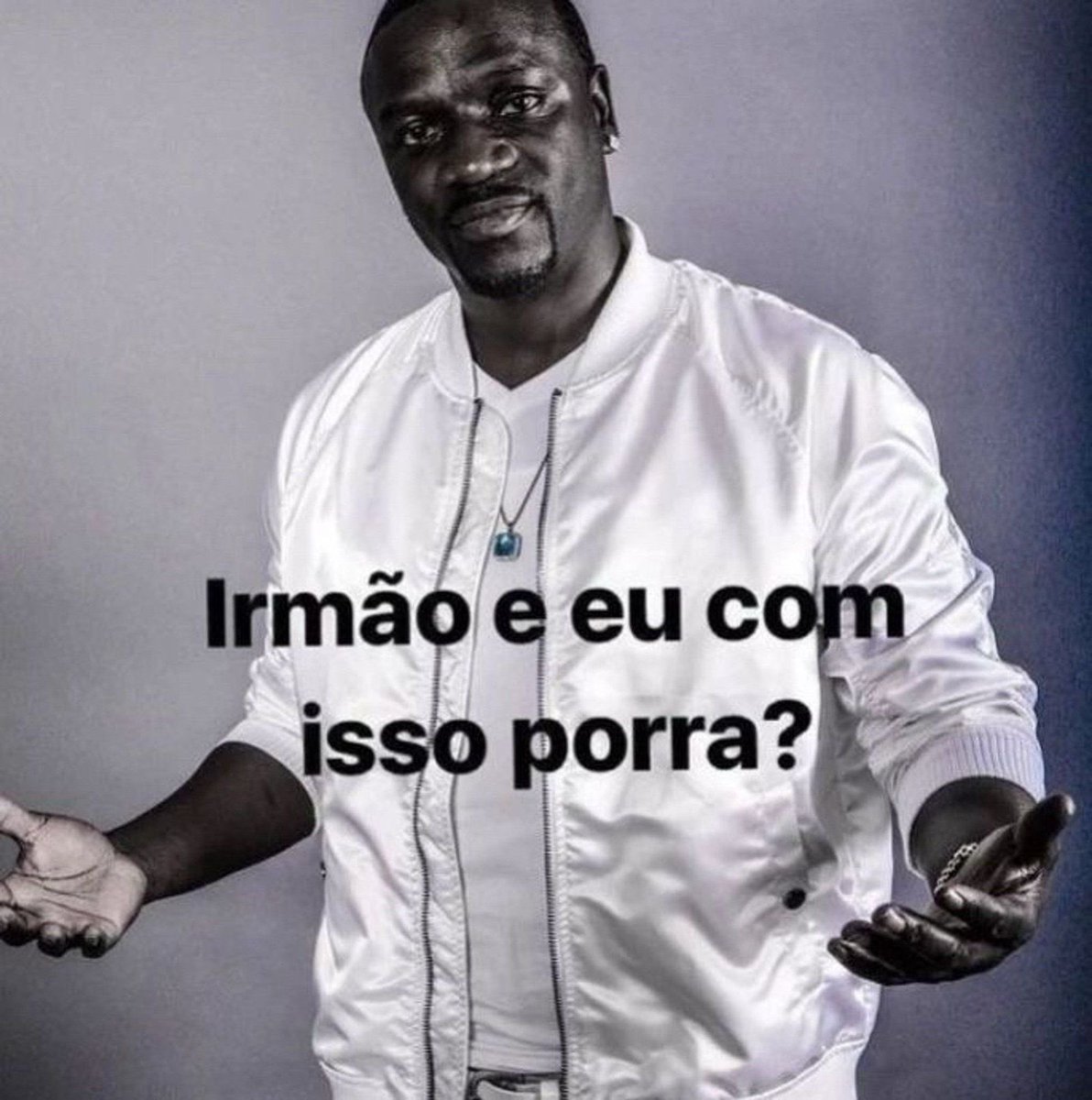 adriellllle's tweet image. morrendo que ela tb falou que o atendimento do rio é horrível e o povo do rio não deu um pio kkkk

eles assim: